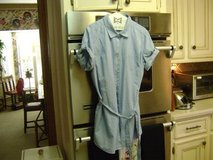 Ladies XL - Flattering Denim Tunic Shirt -- Optional Belt in Luke AFB, Arizona