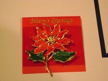 Ladies Christmas Pin - New From Stein-Mart in Luke AFB, Arizona